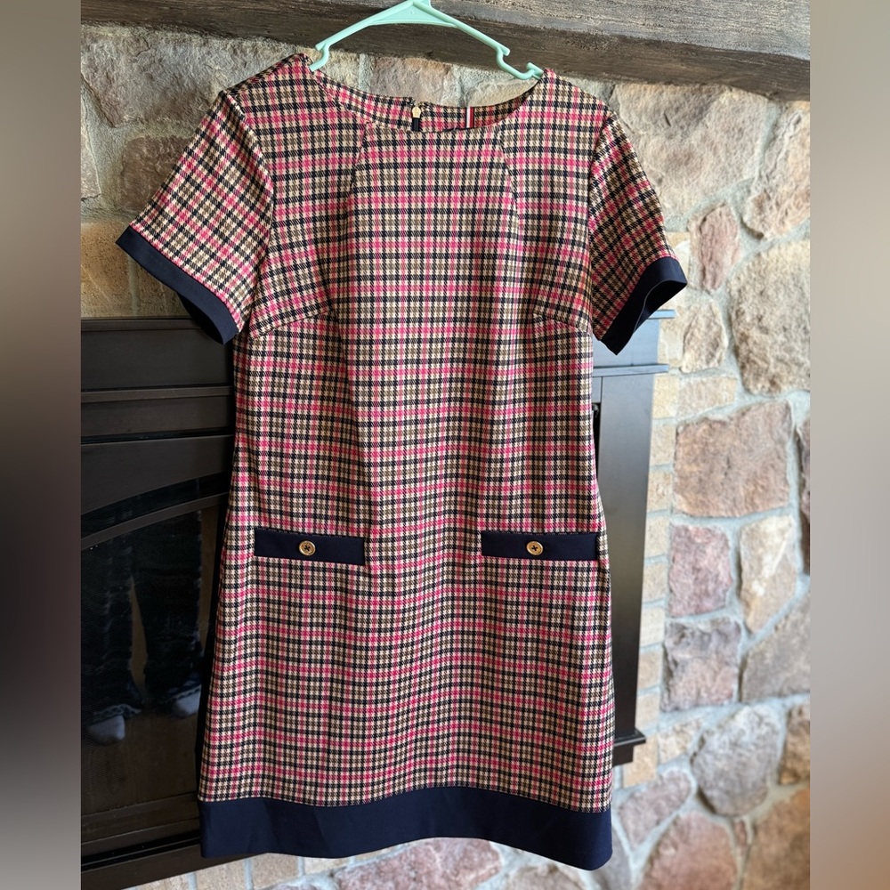 NWT: tommy  Hilfiger Pink and Black Houndstooth dress